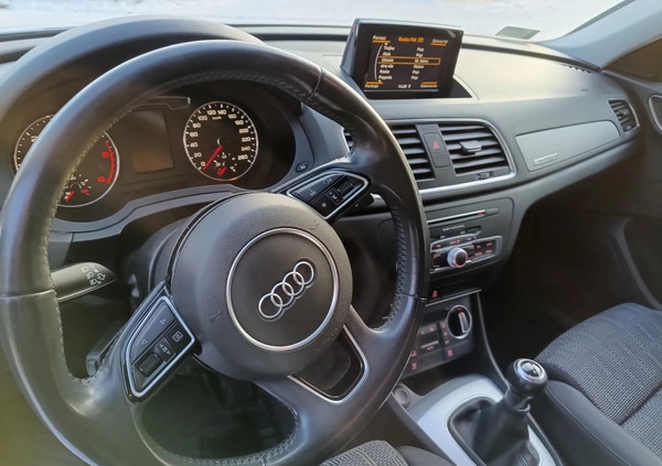 Audi Q3 cena 66000 przebieg: 89000, rok produkcji 2017 z Poznań małe 137